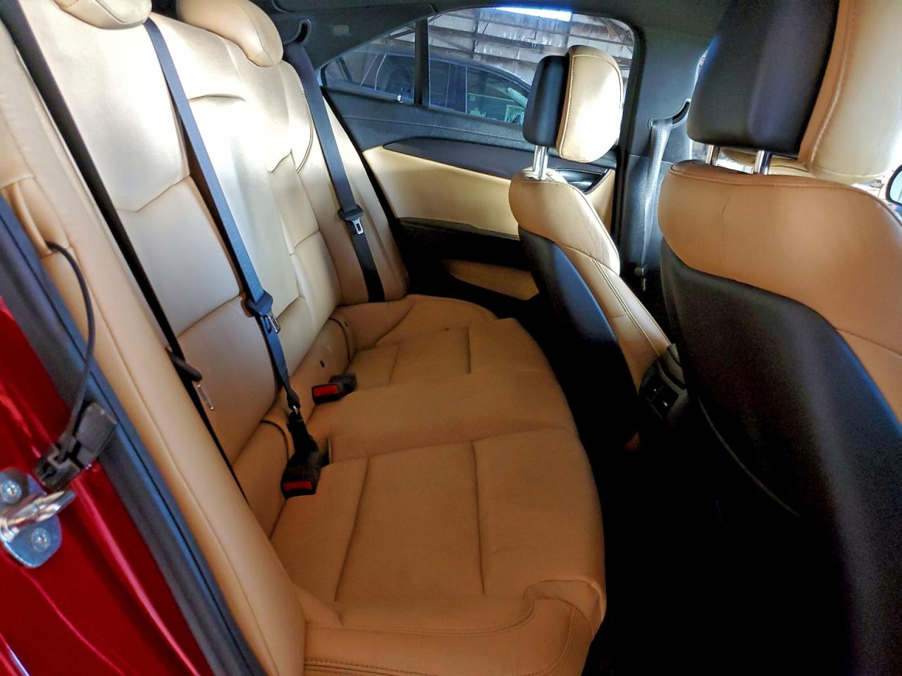 Cadillac ATS Image 10