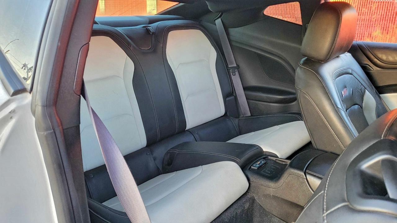 Chevrolet Camaro Ss Image 4