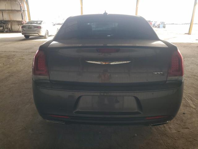 Chrysler 300 S Image 10