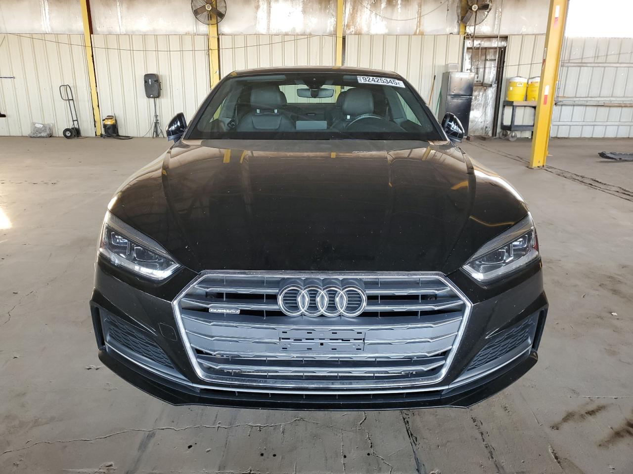 Audi A5 Premium Image 11