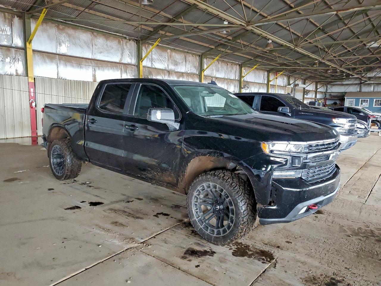 Chevrolet Silverado K1500 Lt Trail Boss Image 3