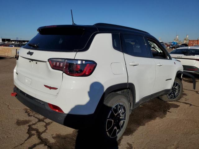 Jeep Compass Trailhawk Image 8