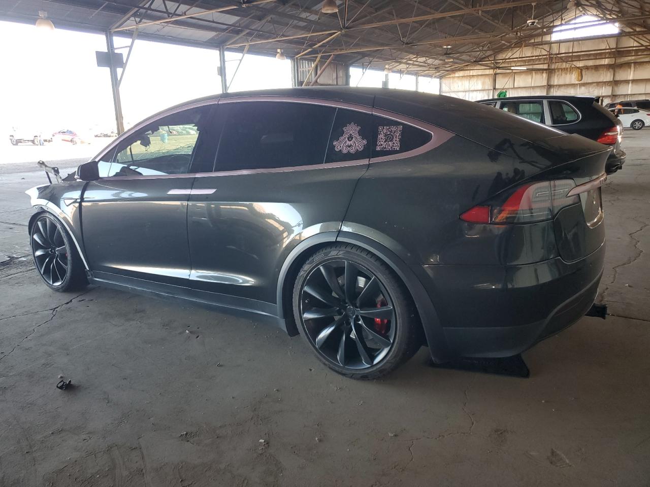 Tesla Model X Image 2