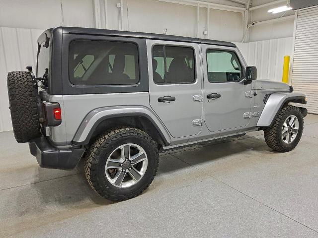 Jeep Wrangler Sahara Image 10
