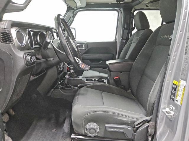 Jeep Wrangler Sahara Image 12