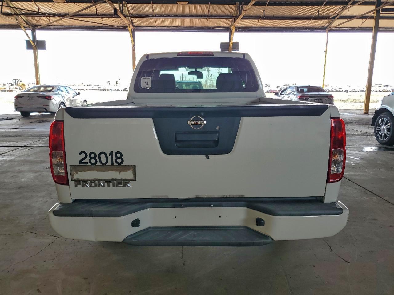 Nissan Frontier S Image 4