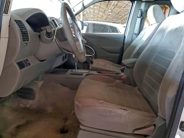 Nissan Frontier S Image 3