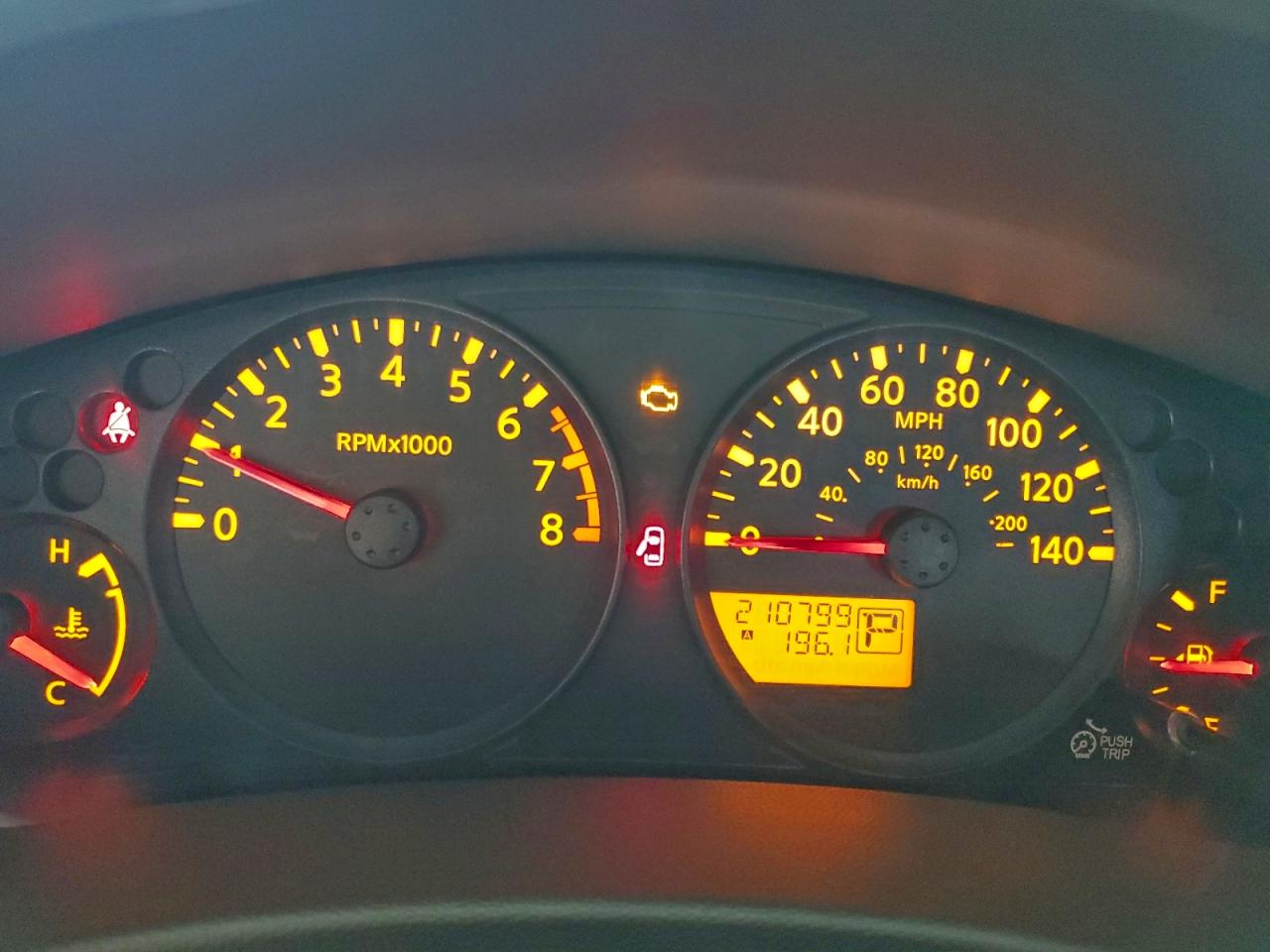 Nissan Frontier S Image 8