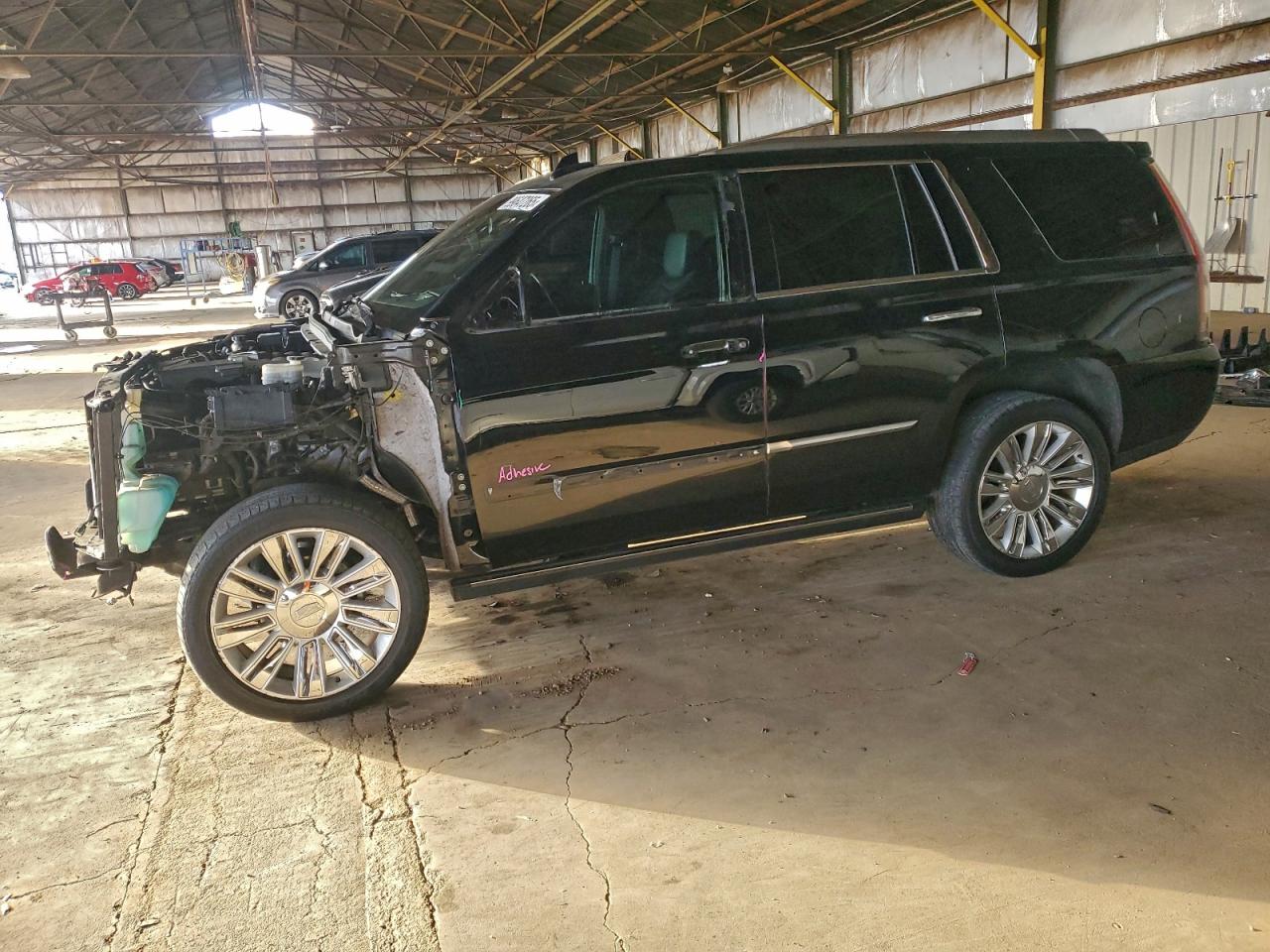 Cadillac Escalade Platinum Image 1