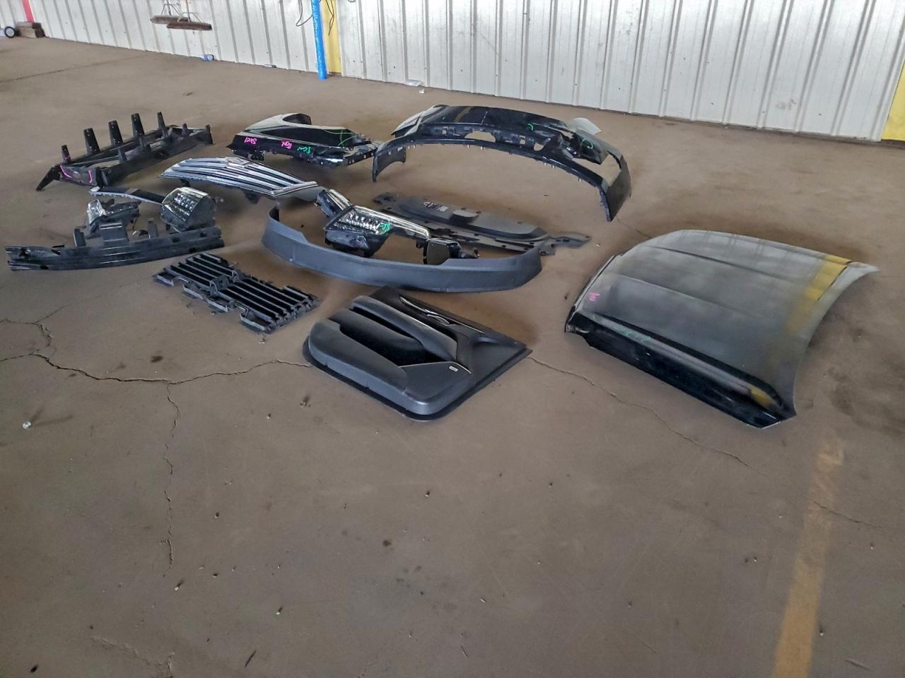 Cadillac Escalade Platinum Image 7