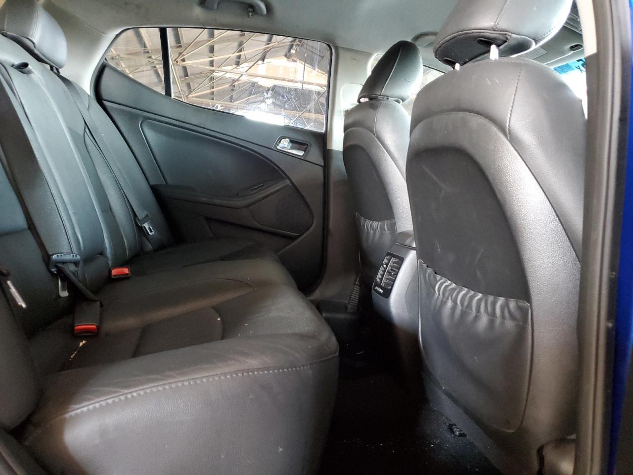 Kia Optima Sx Image 6