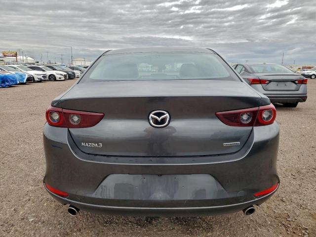 Mazda 3 Preferred Image 3