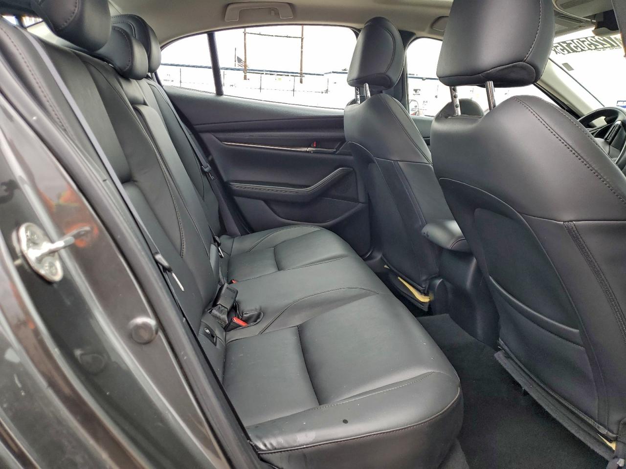 Mazda 3 Preferred Image 7