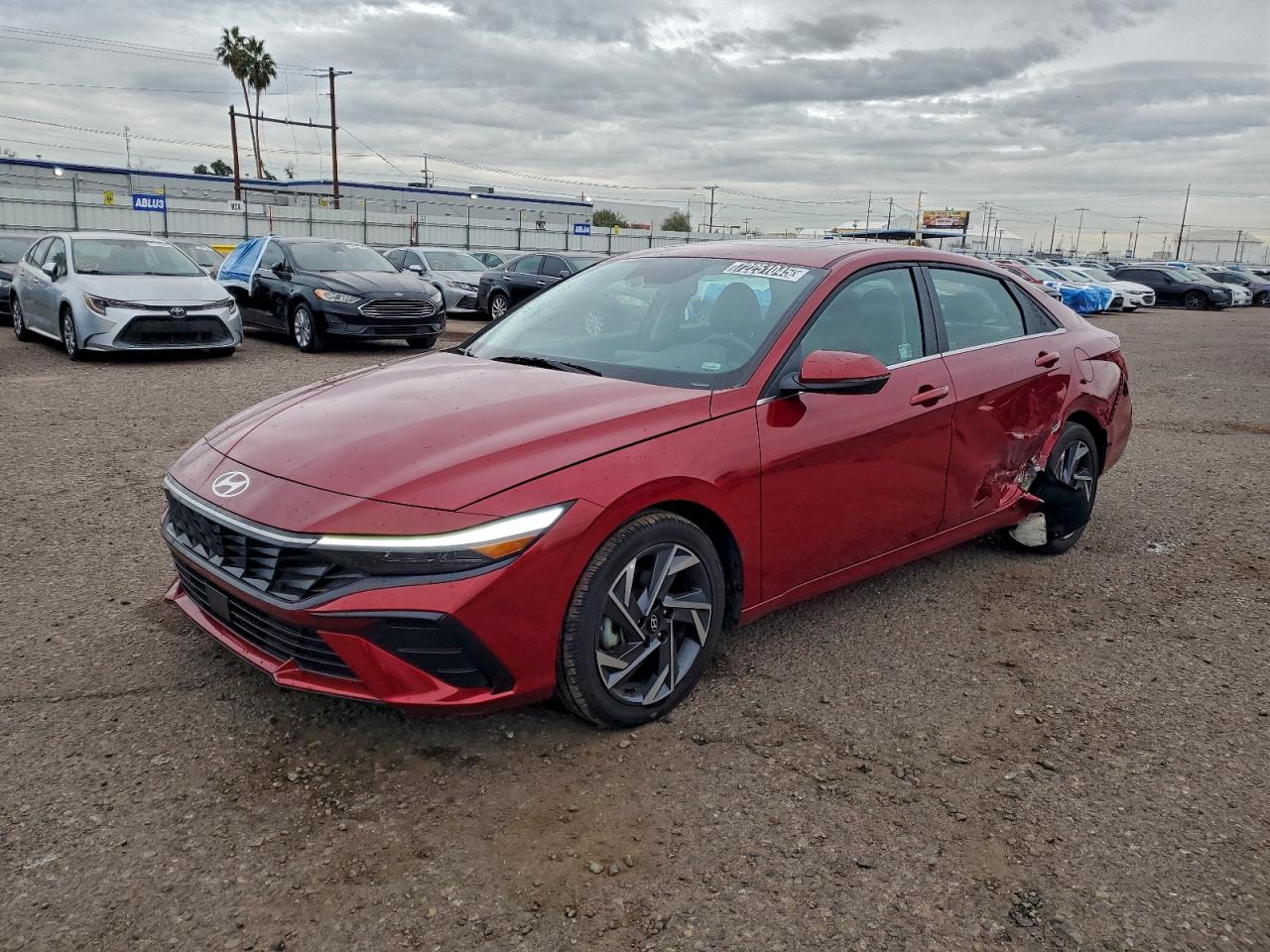 Hyundai ELANTRA Limited Image 1