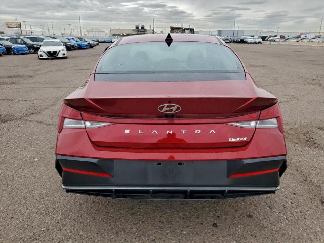 Hyundai ELANTRA Limited Image 8