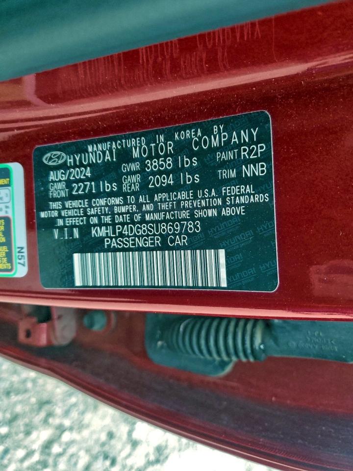 Hyundai ELANTRA Limited Image 10