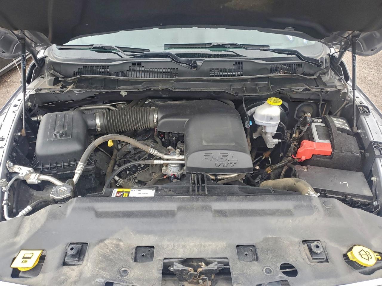 Ram 1500 Slt Image 11