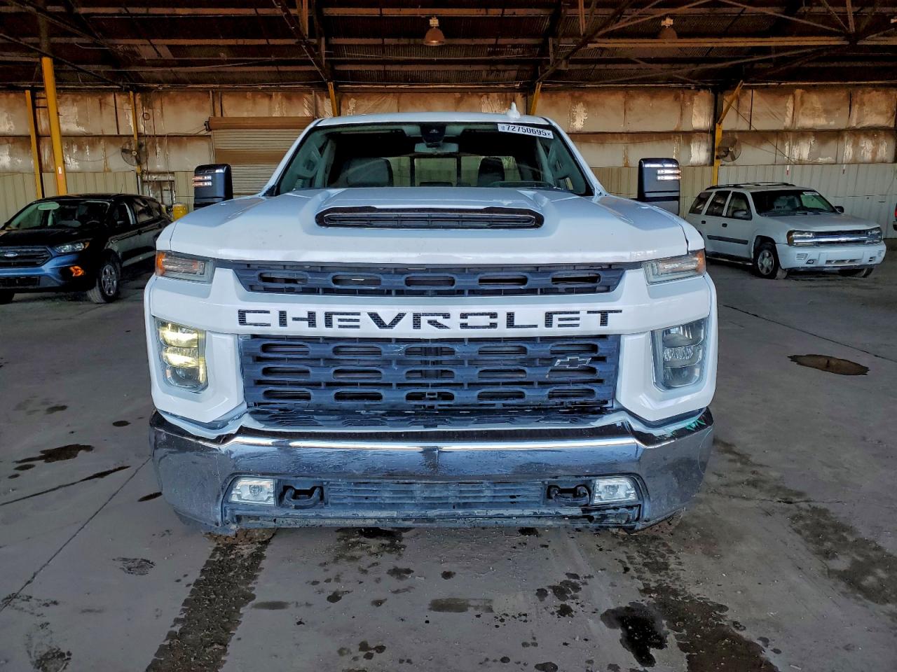 Chevrolet Silverado K2500 Heavy Duty Ltz Image 3