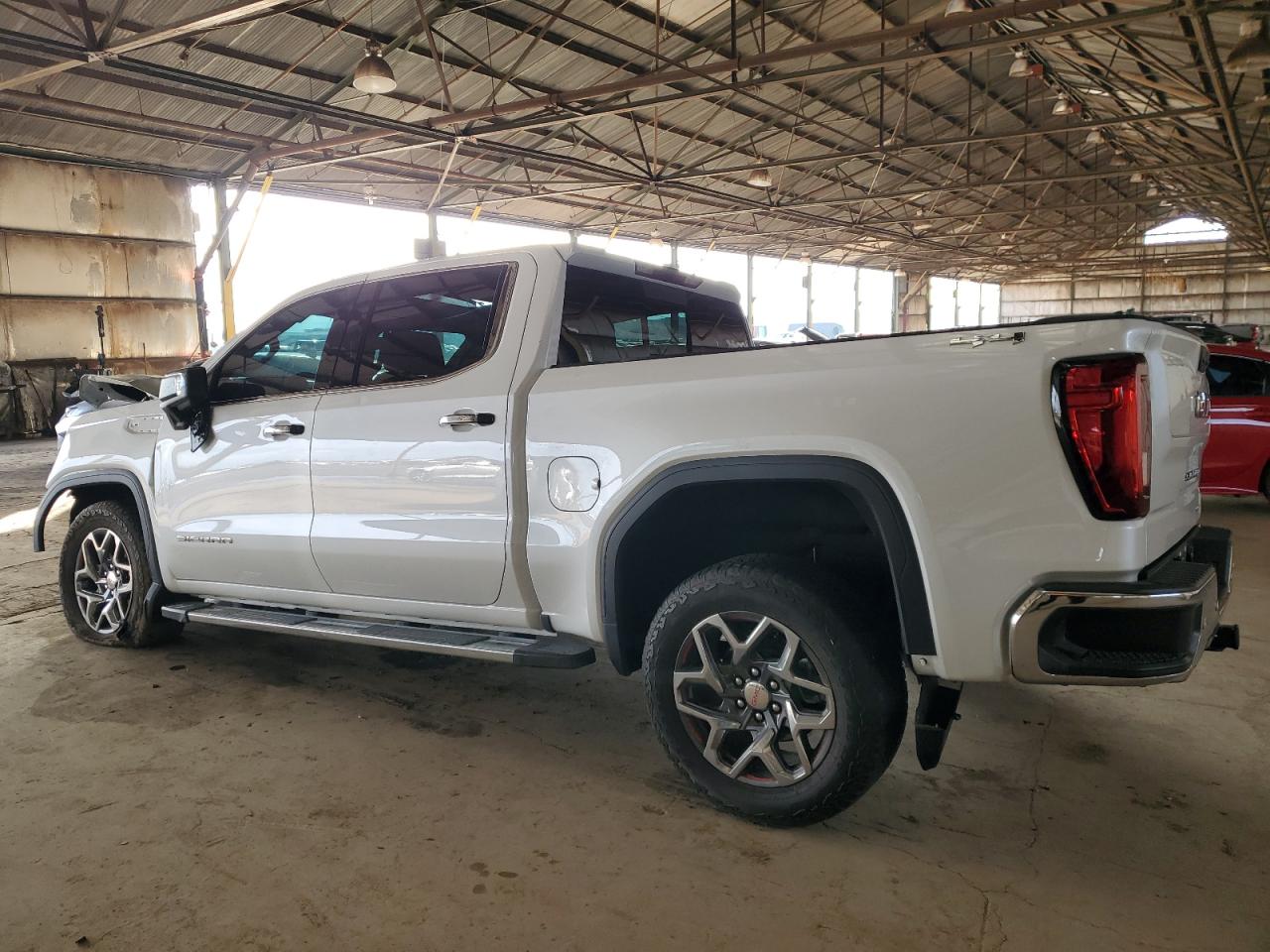 GMC Sierra K1500 Slt Image 3