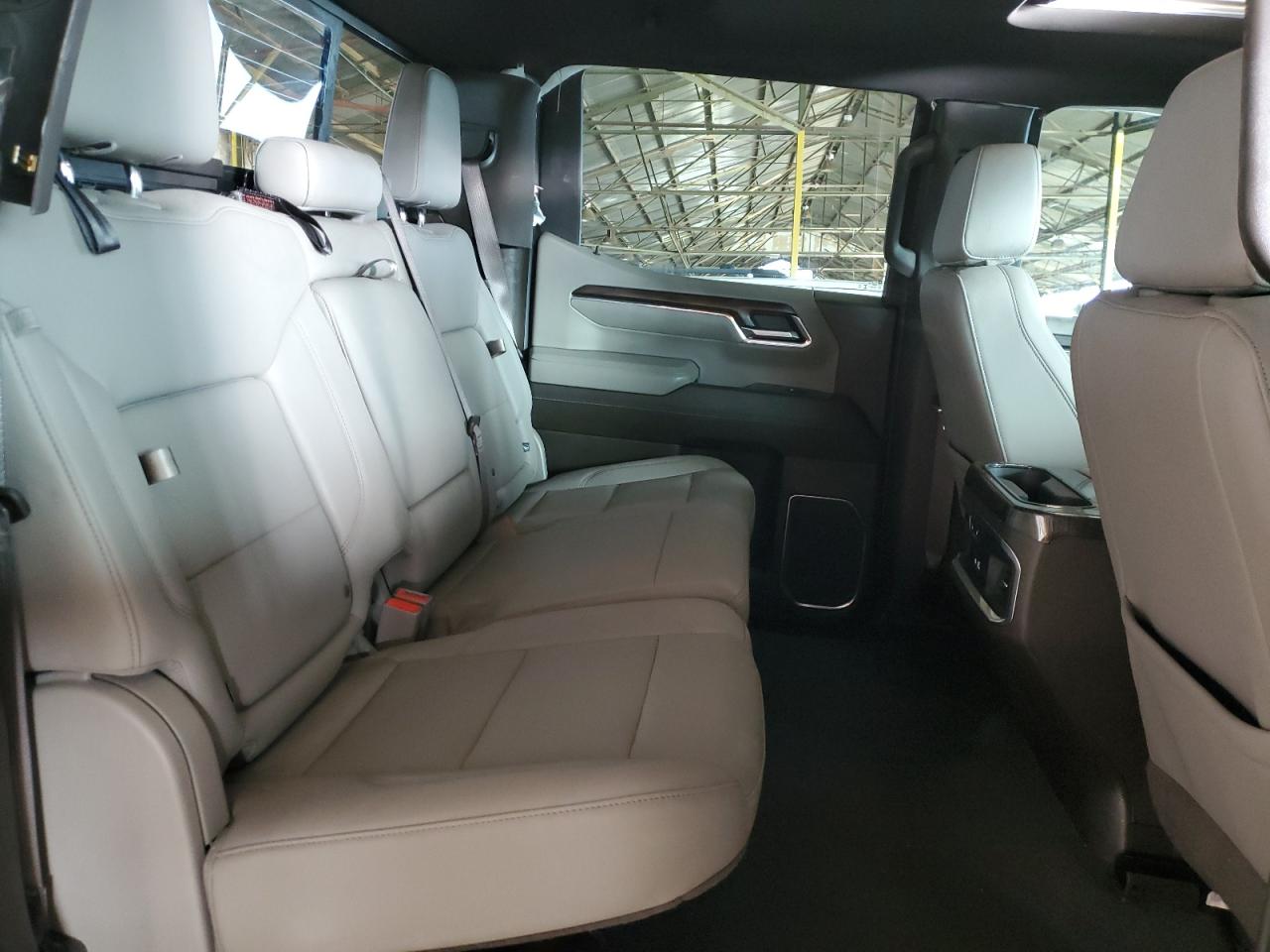 GMC Sierra K1500 Slt Image 11