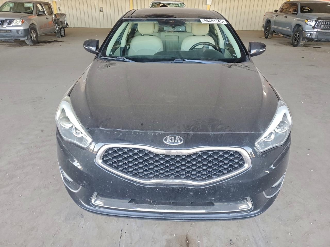Kia Cadenza Premium Image 6