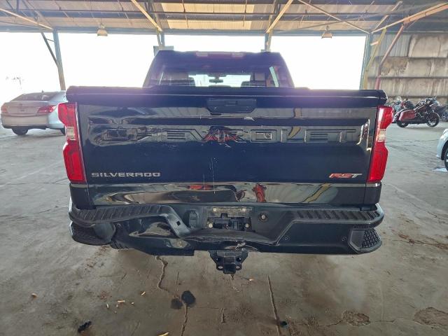 Chevrolet Silverado C1500 Rst Image 4