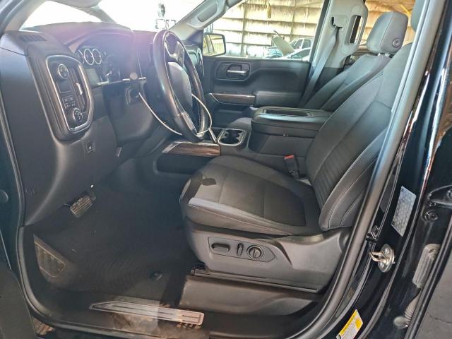 Chevrolet Silverado C1500 Rst Image 3