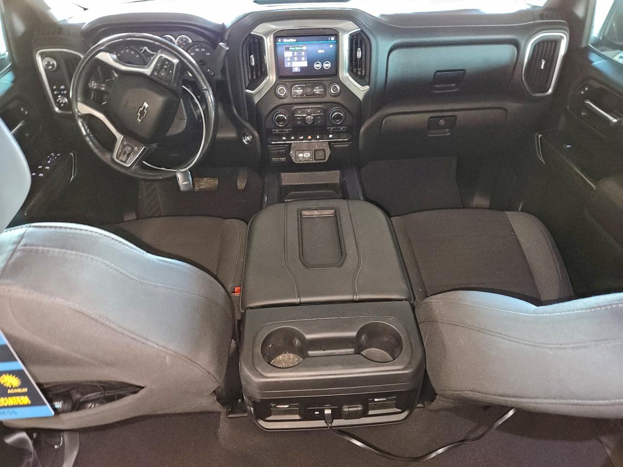 Chevrolet Silverado C1500 Rst Image 12