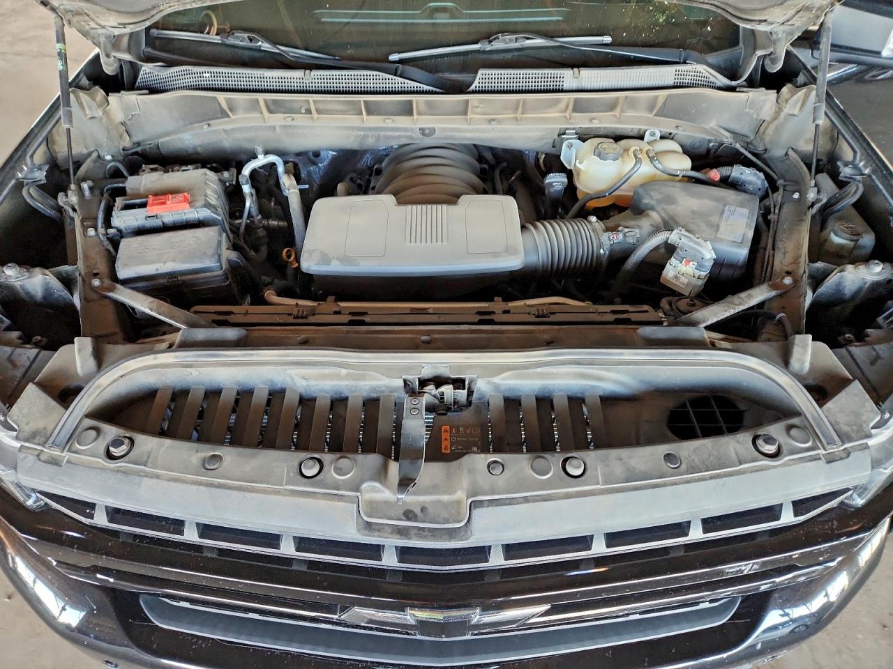 Chevrolet Silverado C1500 Rst Image 10