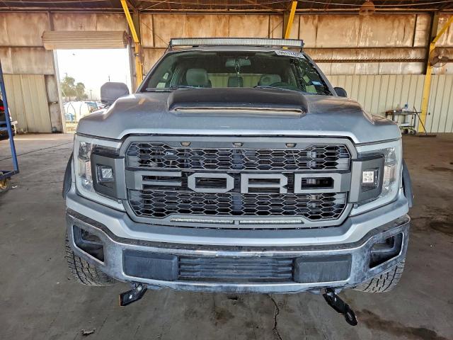 Ford F-150 Supercrew Image 9