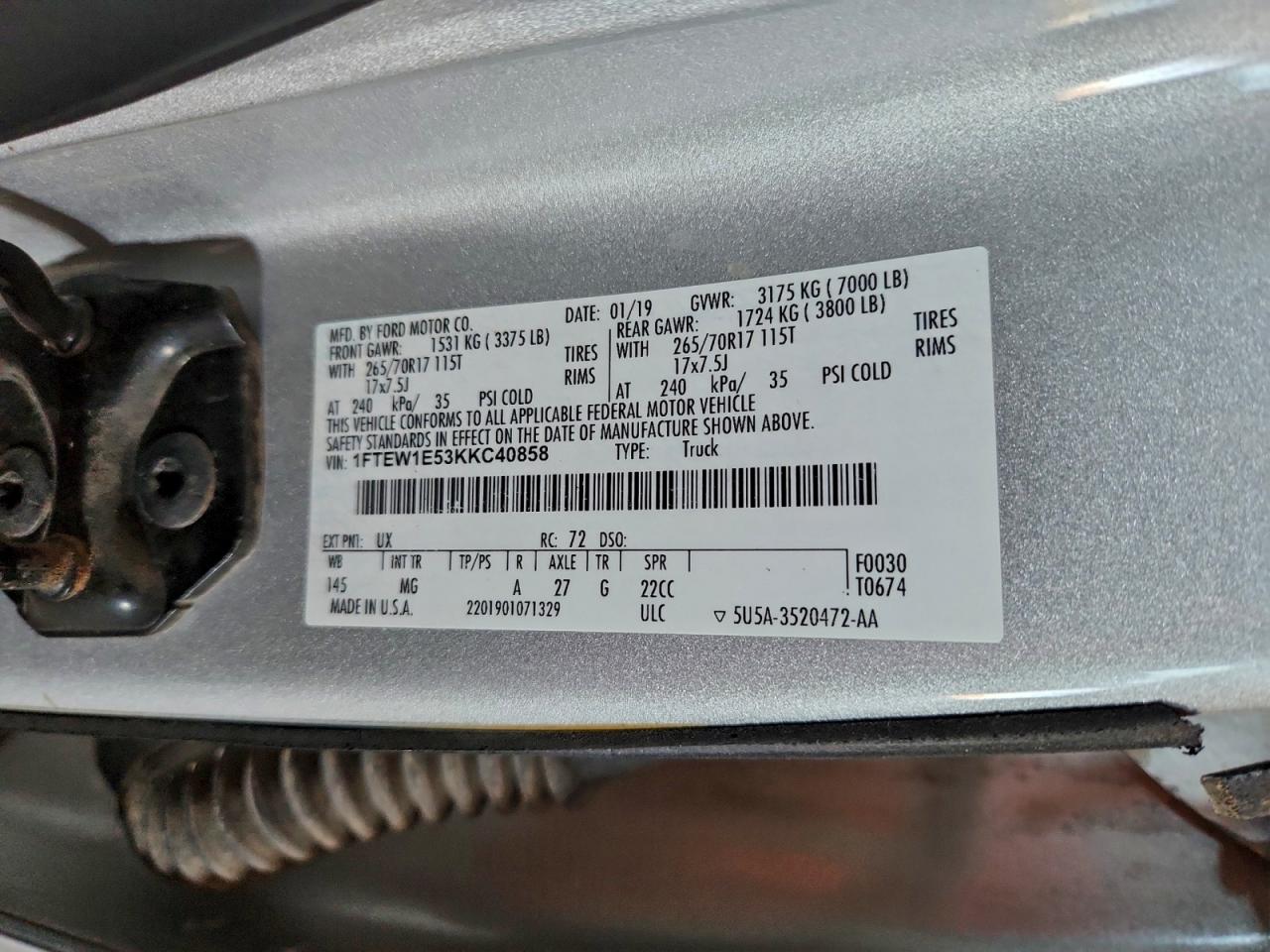 Ford F-150 Supercrew Image 11