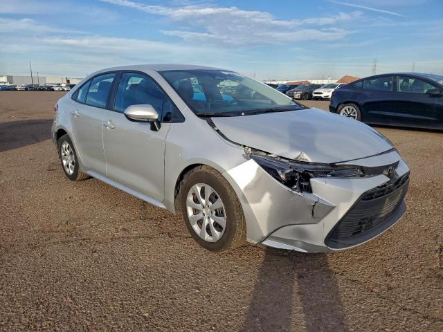 Toyota Corolla Le Image 8