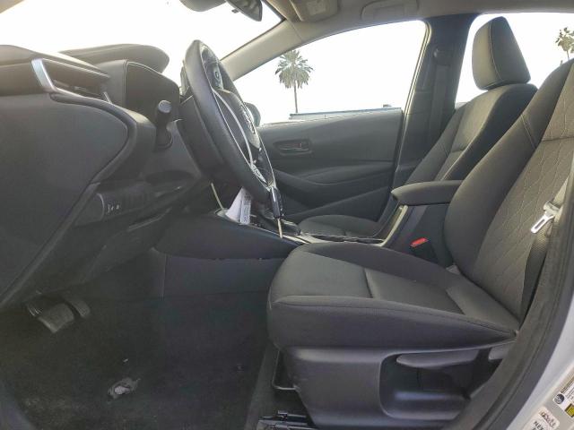 Toyota Corolla Le Image 4