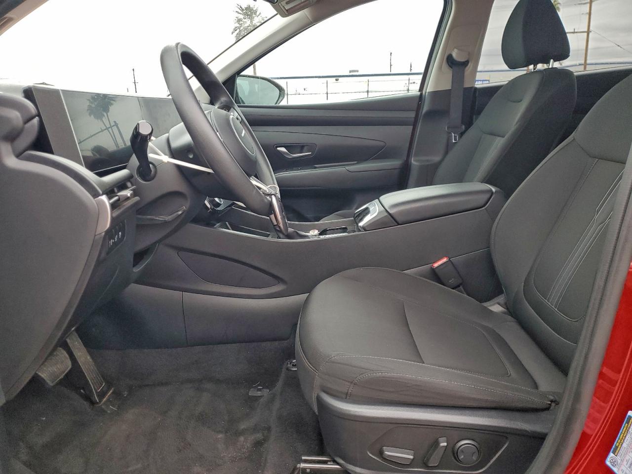 Hyundai TUCSON Sel Image 9