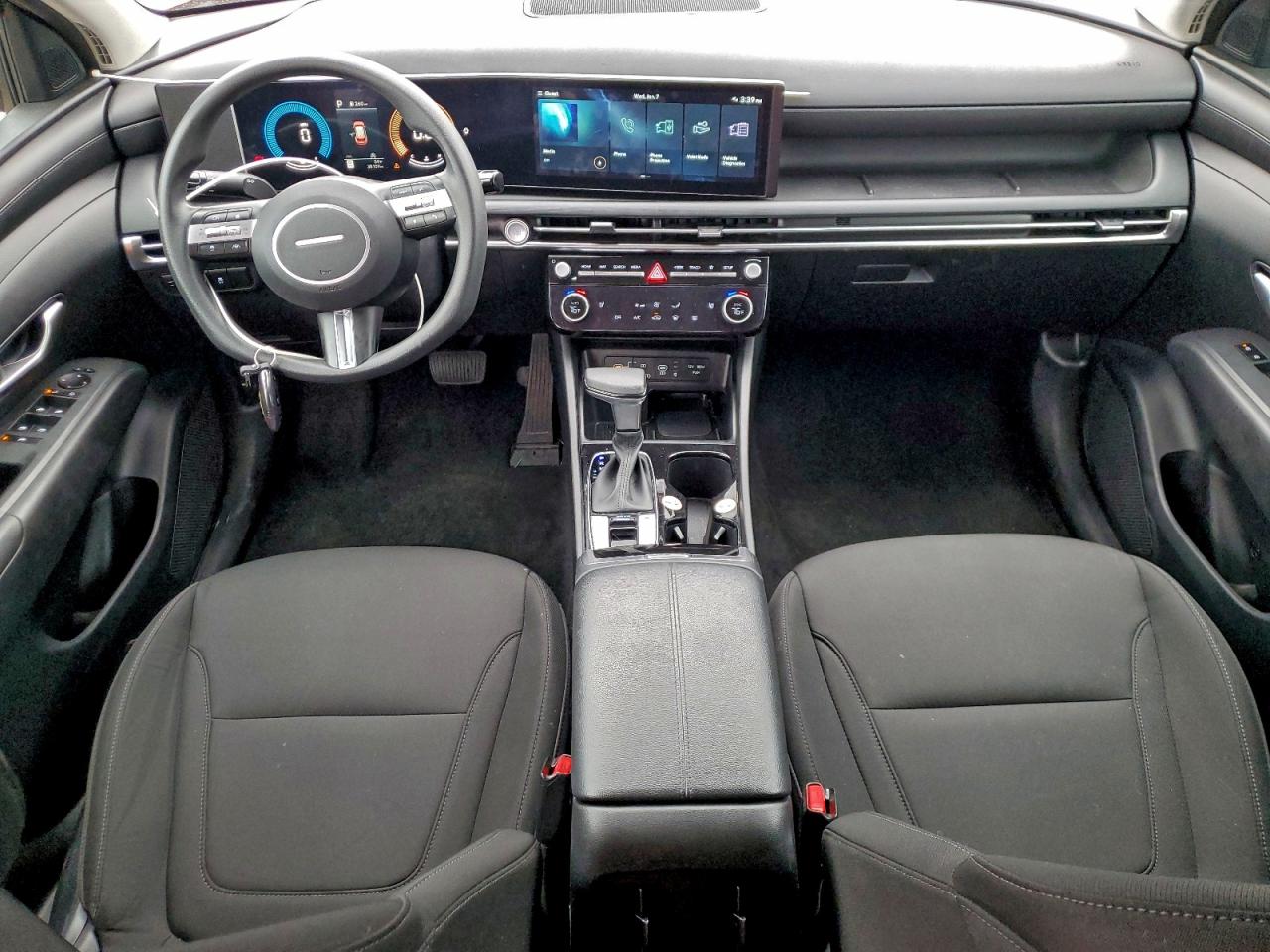 Hyundai TUCSON Sel Image 8