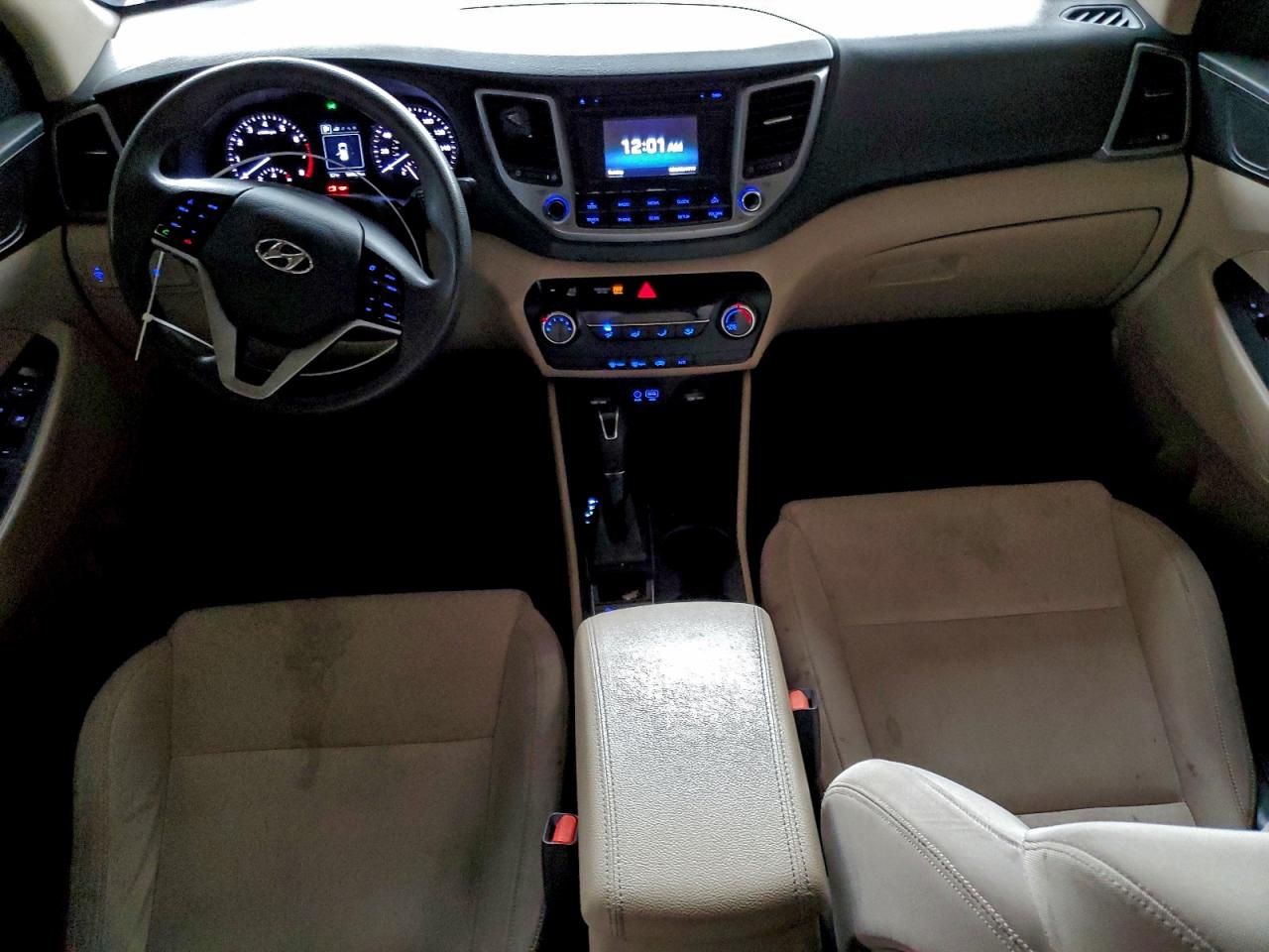 Hyundai TUCSON Se Image 9