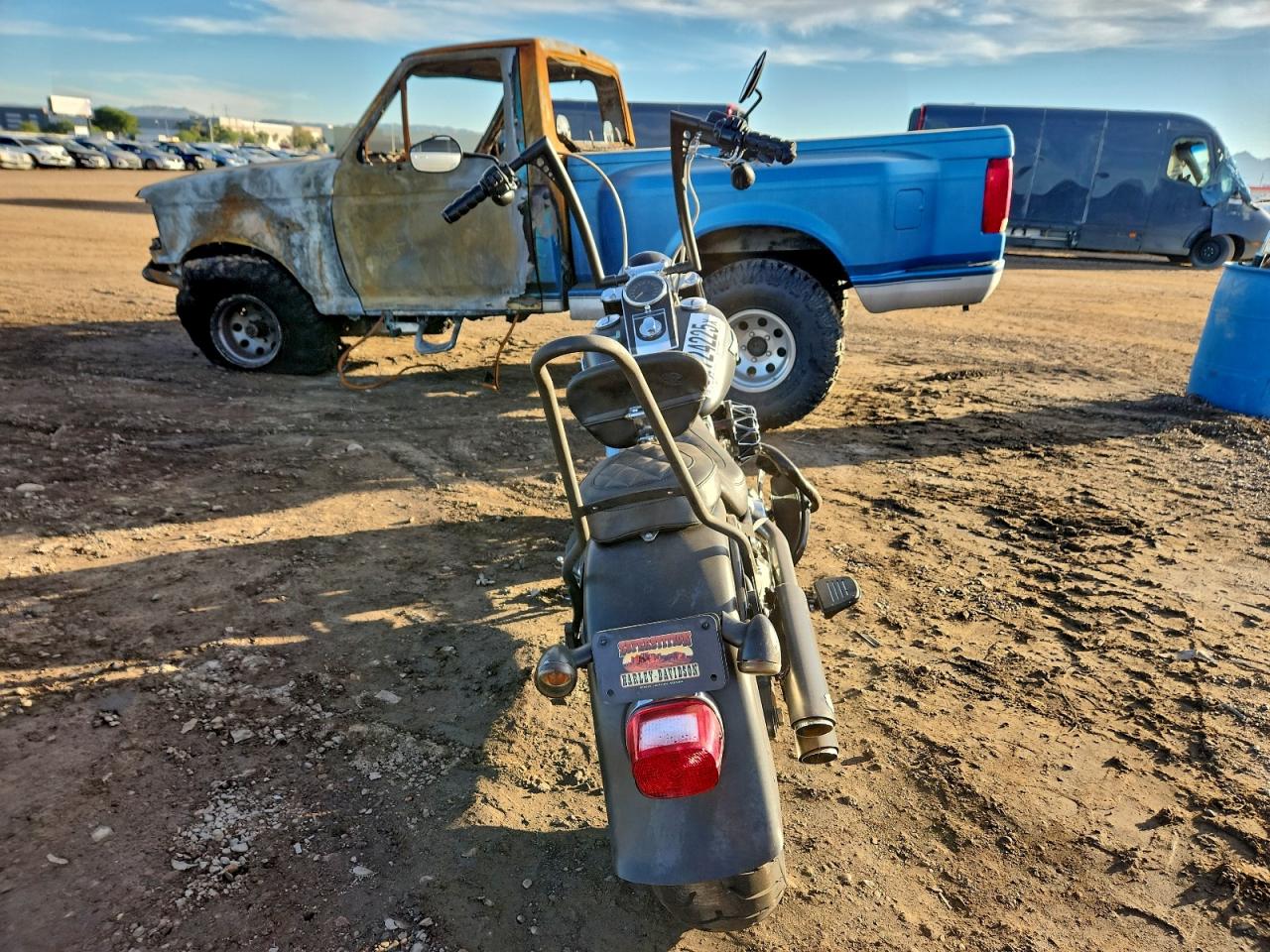 Harley-Davidson Flstfb Fat Fatboy Lo Image 3