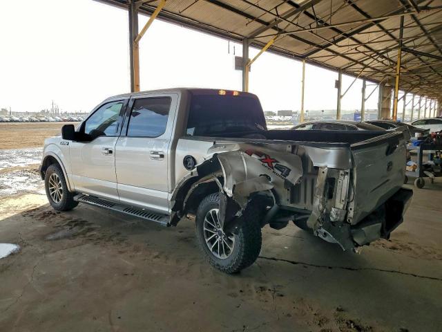 Ford F-150 Supercrew Image 8