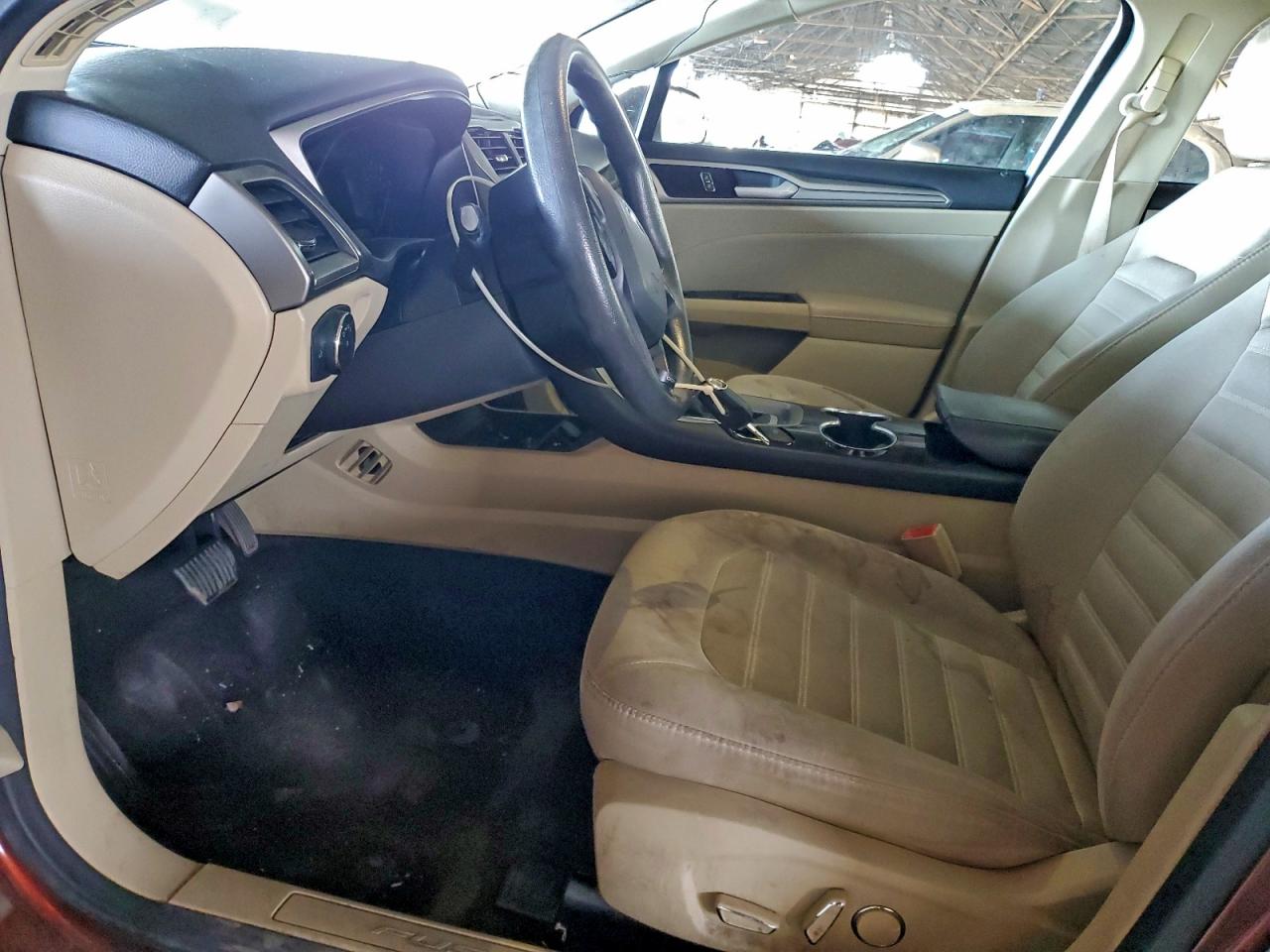 Ford Fusion Se Image 9