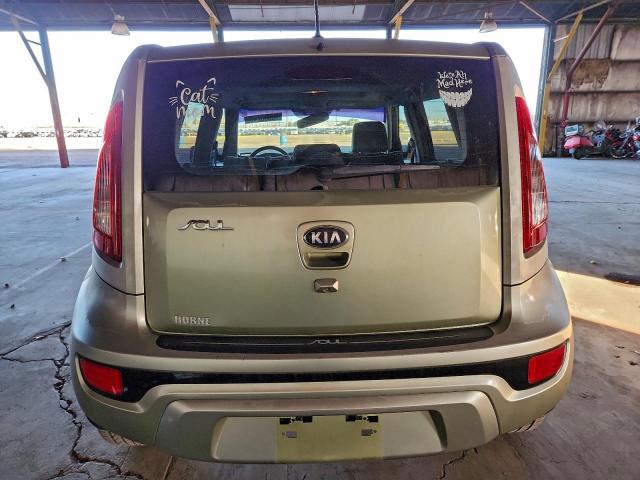 Kia Soul + Image 5